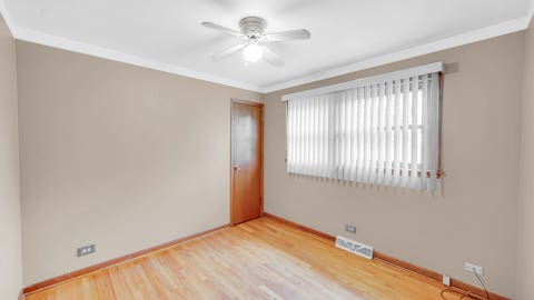 Tiny photo for 923 E 158th Street, Dolton, IL 60419 (MLS # 12708253)