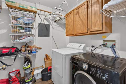 Tiny photo for 5350 Newport Drive #1-2A, Lisle, IL 60532 (MLS # 12712533)