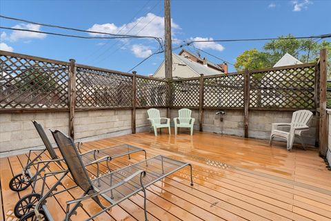 Tiny photo for 1425 W BELMONT Avenue #3, Chicago, IL 60657 (MLS # 12514548)