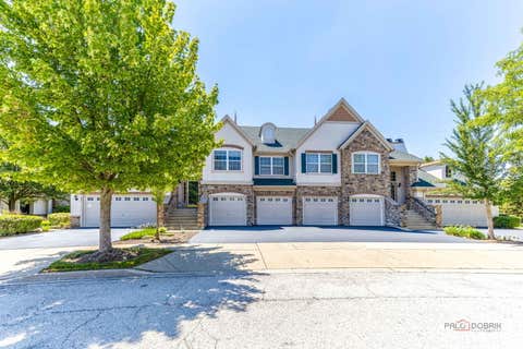 Photo of 263 Shadow Creek Circle #263, Vernon Hills, IL 60061 (MLS # 12699655)