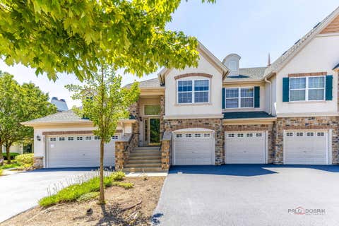 Tiny photo for 263 Shadow Creek Circle #263, Vernon Hills, IL 60061 (MLS # 12699655)