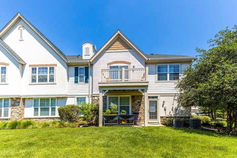 Tiny photo for 263 Shadow Creek Circle #263, Vernon Hills, IL 60061 (MLS # 12699655)