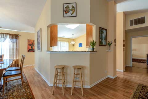 Tiny photo for 263 Shadow Creek Circle #263, Vernon Hills, IL 60061 (MLS # 12699655)