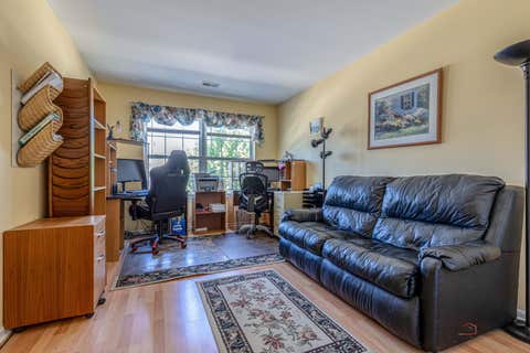 Tiny photo for 263 Shadow Creek Circle #263, Vernon Hills, IL 60061 (MLS # 12699655)