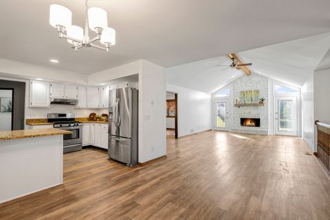 Tiny photo for 10201 FOX BLUFF Lane, Spring Grove, IL 60081 (MLS # 12480995)