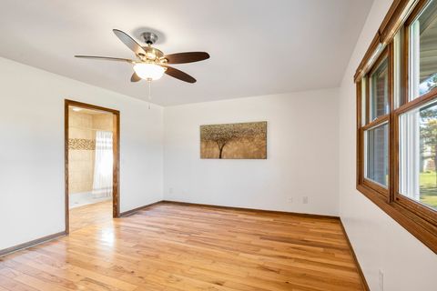 Tiny photo for 10201 FOX BLUFF Lane, Spring Grove, IL 60081 (MLS # 12480995)