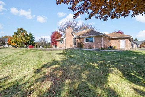 Tiny photo for 10201 FOX BLUFF Lane, Spring Grove, IL 60081 (MLS # 12480995)