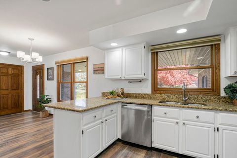 Tiny photo for 10201 FOX BLUFF Lane, Spring Grove, IL 60081 (MLS # 12480995)