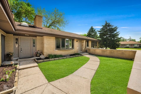 Tiny photo for 16W721 Red Oak Street, Bensenville, IL 60106 (MLS # 12691608)