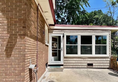 Tiny photo for 1208 TAYLOR Street, Joliet, IL 60435 (MLS # 12477850)