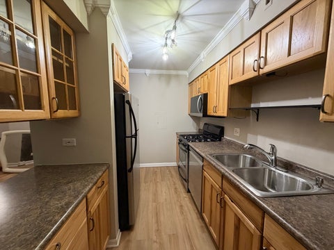 Tiny photo for 910 W Alleghany Drive #2B, Arlington Heights, IL 60004 (MLS # 12714472)