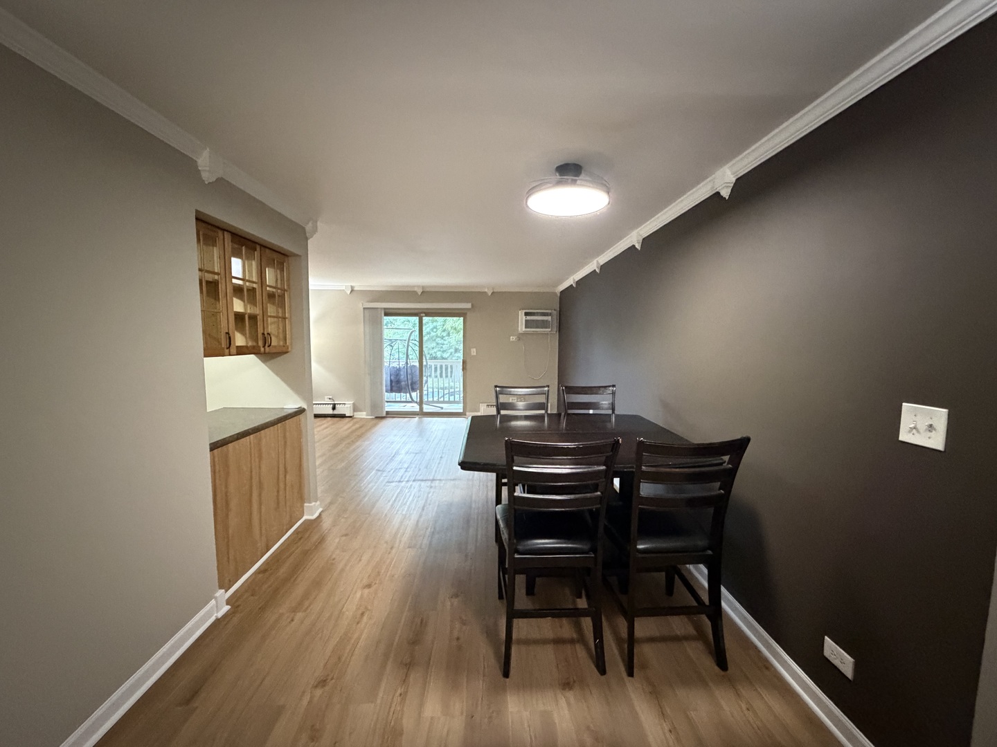 910 W Alleghany Drive 2B