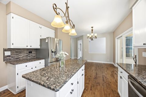 Tiny photo for 1497 Lilac Drive, Crystal Lake, IL 60014 (MLS # 12644651)