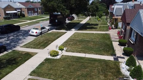 Tiny photo for 1531 N 24th Avenue, Melrose Park, IL 60160 (MLS # 12492730)