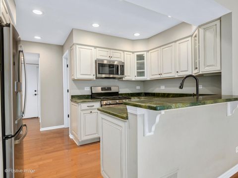 Tiny photo for 296 LORRAINE Circle, Bloomingdale, IL 60108 (MLS # 12500797)