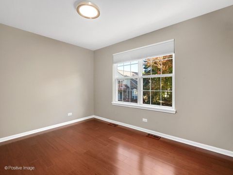 Tiny photo for 296 LORRAINE Circle, Bloomingdale, IL 60108 (MLS # 12500797)