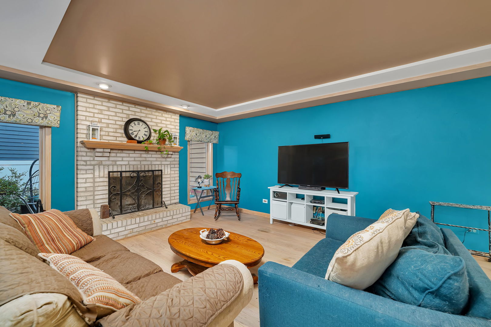 1206 Pleasant Knoll Drive