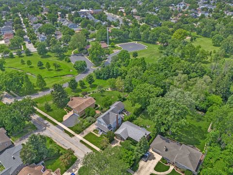 Tiny photo for 308 Sheldon Avenue, Downers Grove, IL 60515 (MLS # 12693818)