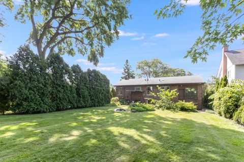 Tiny photo for 308 Sheldon Avenue, Downers Grove, IL 60515 (MLS # 12693818)