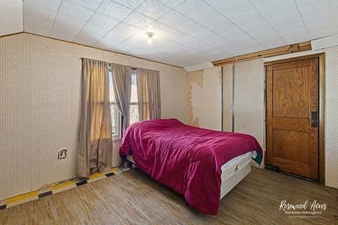 Tiny photo for 1035 S 3rd Avenue, Kankakee, IL 60901 (MLS # 12553089)