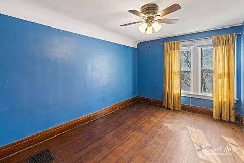 Tiny photo for 1035 S 3rd Avenue, Kankakee, IL 60901 (MLS # 12553089)