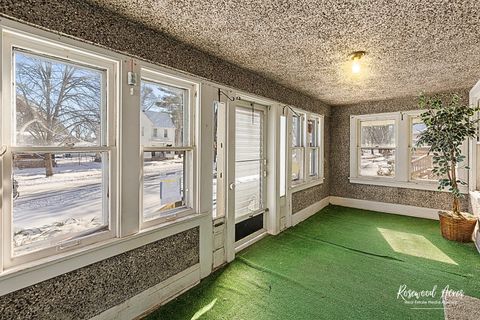 Tiny photo for 1035 S 3rd Avenue, Kankakee, IL 60901 (MLS # 12553089)