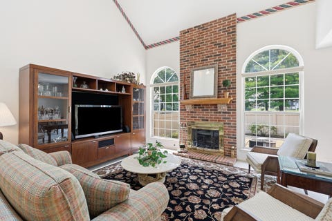 Tiny photo for 1537 Stevens Drive, Schaumburg, IL 60173 (MLS # 12696711)
