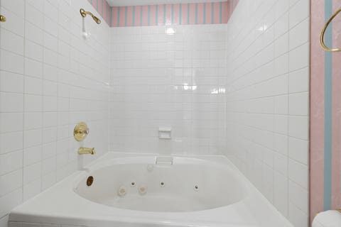 Tiny photo for 1537 Stevens Drive, Schaumburg, IL 60173 (MLS # 12696711)