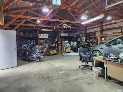 Tiny photo for 15766 E Tilton Road, Ina, IL 62846 (MLS # EB460507)