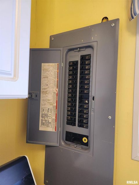 Tiny photo for 15766 E Tilton Road, Ina, IL 62846 (MLS # EB460507)