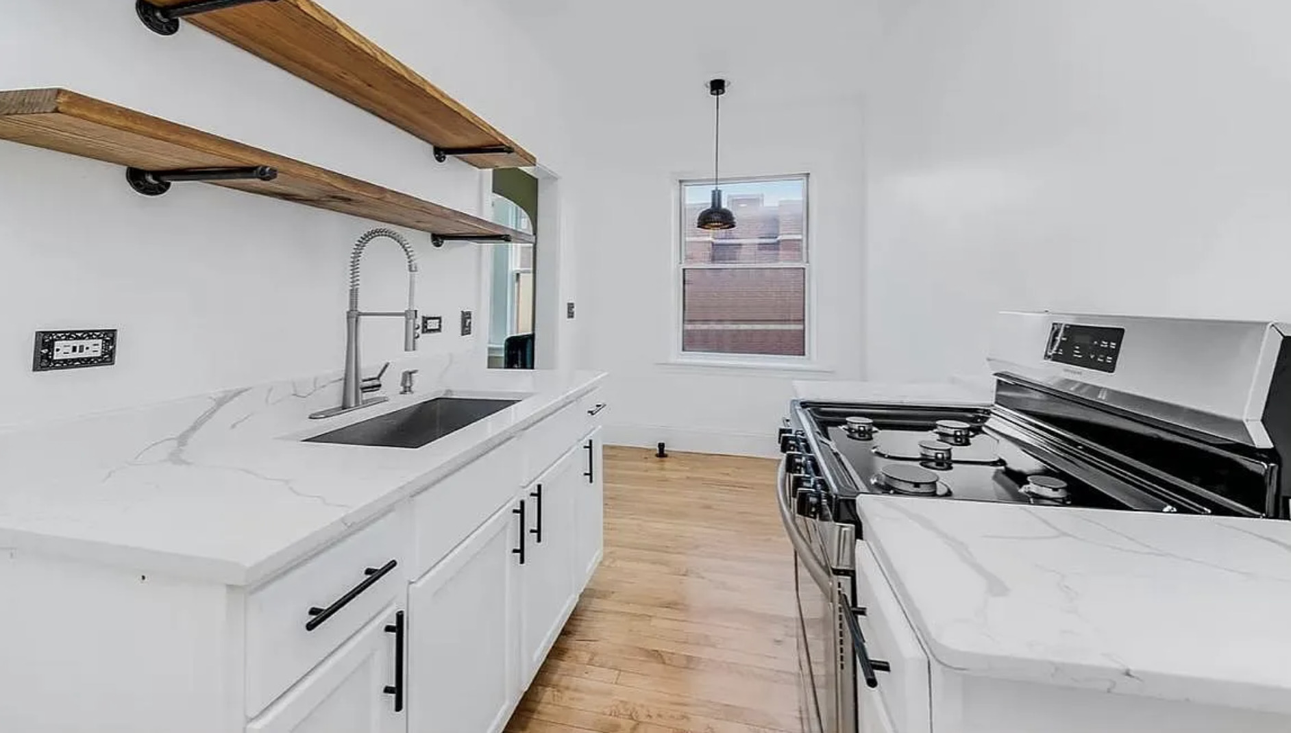 1329 W Addison Street 3A