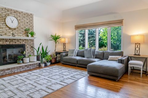 Tiny photo for 18028 Esther Drive, Orland Park, IL 60467 (MLS # 12506072)