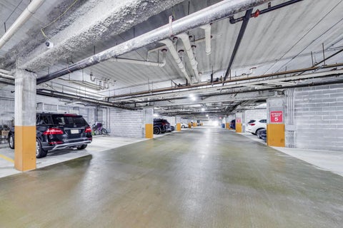 Tiny photo for 135 S YORK Street #520, Elmhurst, IL 60126 (MLS # 12712044)
