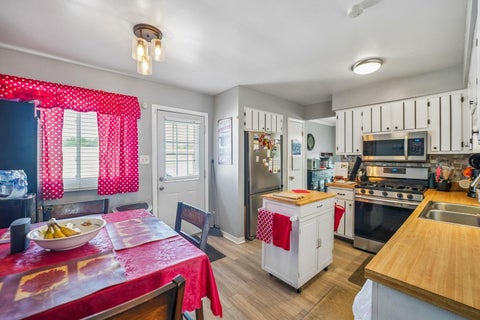 Tiny photo for 17808 S Hickory Street, Lansing, IL 60438 (MLS # 12752071)