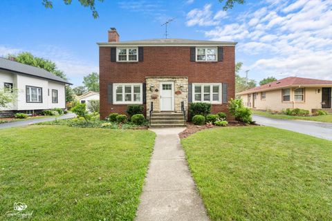 Photo of 515 Cornelia Street, Joliet, IL 60435 (MLS # 12479143)