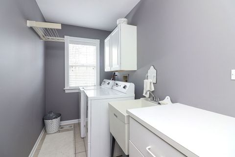 Tiny photo for 1614 Sawyer Avenue, Glen Ellyn, IL 60137 (MLS # 12611896)