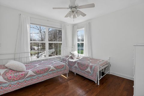 Tiny photo for 1614 Sawyer Avenue, Glen Ellyn, IL 60137 (MLS # 12611896)