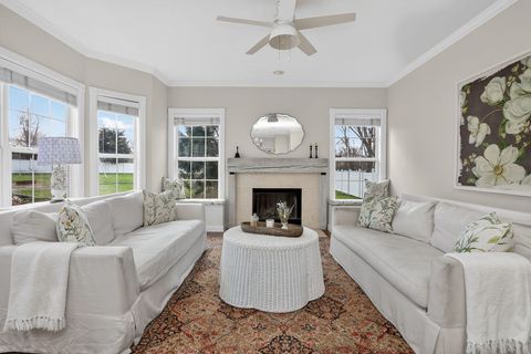 Tiny photo for 1614 Sawyer Avenue, Glen Ellyn, IL 60137 (MLS # 12611896)