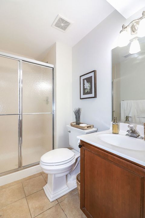 Tiny photo for 1614 Sawyer Avenue, Glen Ellyn, IL 60137 (MLS # 12611896)