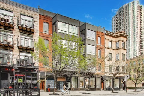 Photo of 503 N Wells Street #3, Chicago, IL 60654 (MLS # 12699802)