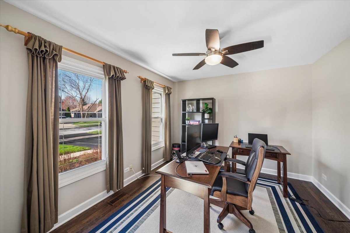 1239 Thackery Court