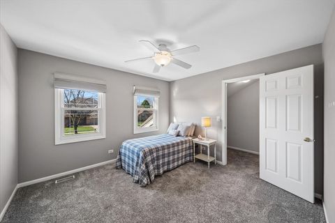 Tiny photo for 1239 Thackery Court, Naperville, IL 60564 (MLS # 12606316)