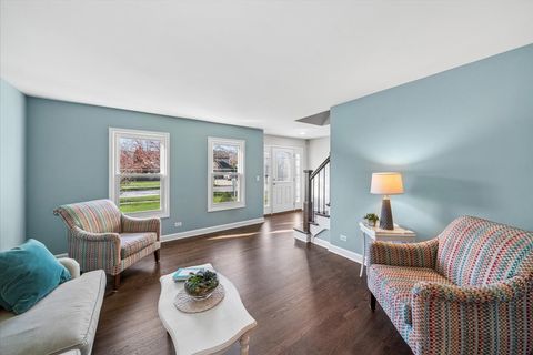 Tiny photo for 1239 Thackery Court, Naperville, IL 60564 (MLS # 12606316)