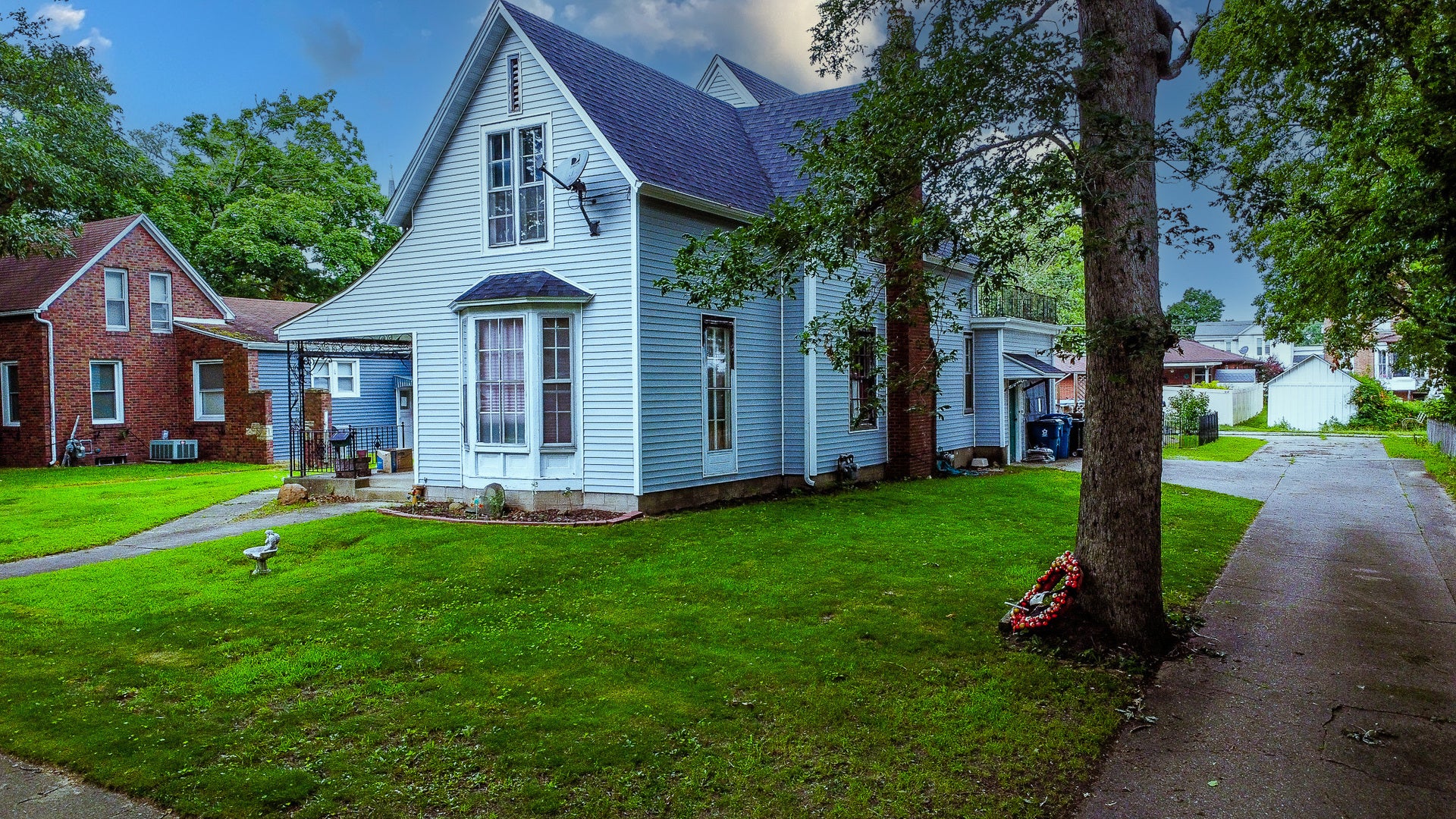 308 E Mulberry Street