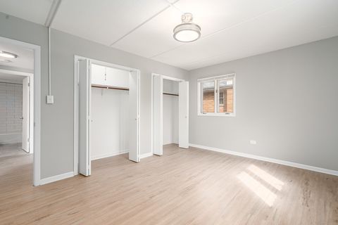 Tiny photo for 21 S Waiola Avenue #7, La Grange, IL 60525 (MLS # 12427457)