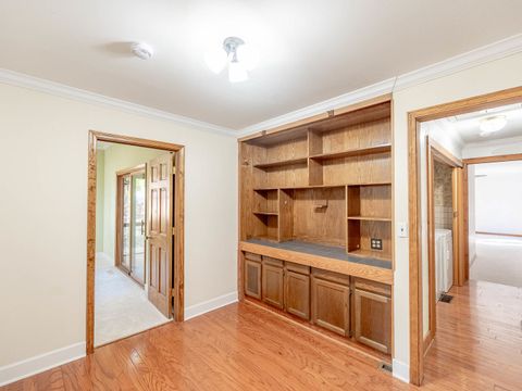 Tiny photo for 27693 N Hickory Street, Island Lake, IL 60042 (MLS # 12496445)