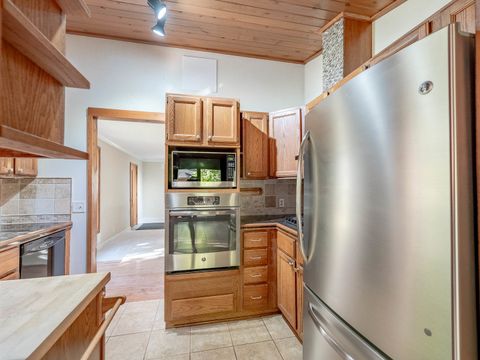 Tiny photo for 27693 N Hickory Street, Island Lake, IL 60042 (MLS # 12496445)