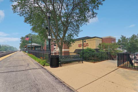Tiny photo for 151 N Rose Street #E, Palatine, IL 60067 (MLS # 12708491)