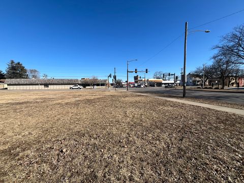Photo of 359 W Galena Boulevard, Aurora, IL 60506 (MLS # 12567439)