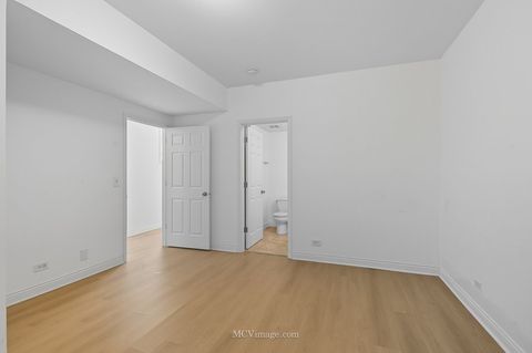 Tiny photo for 749 S CLAREMONT Avenue #1, Chicago, IL 60612 (MLS # 12469314)